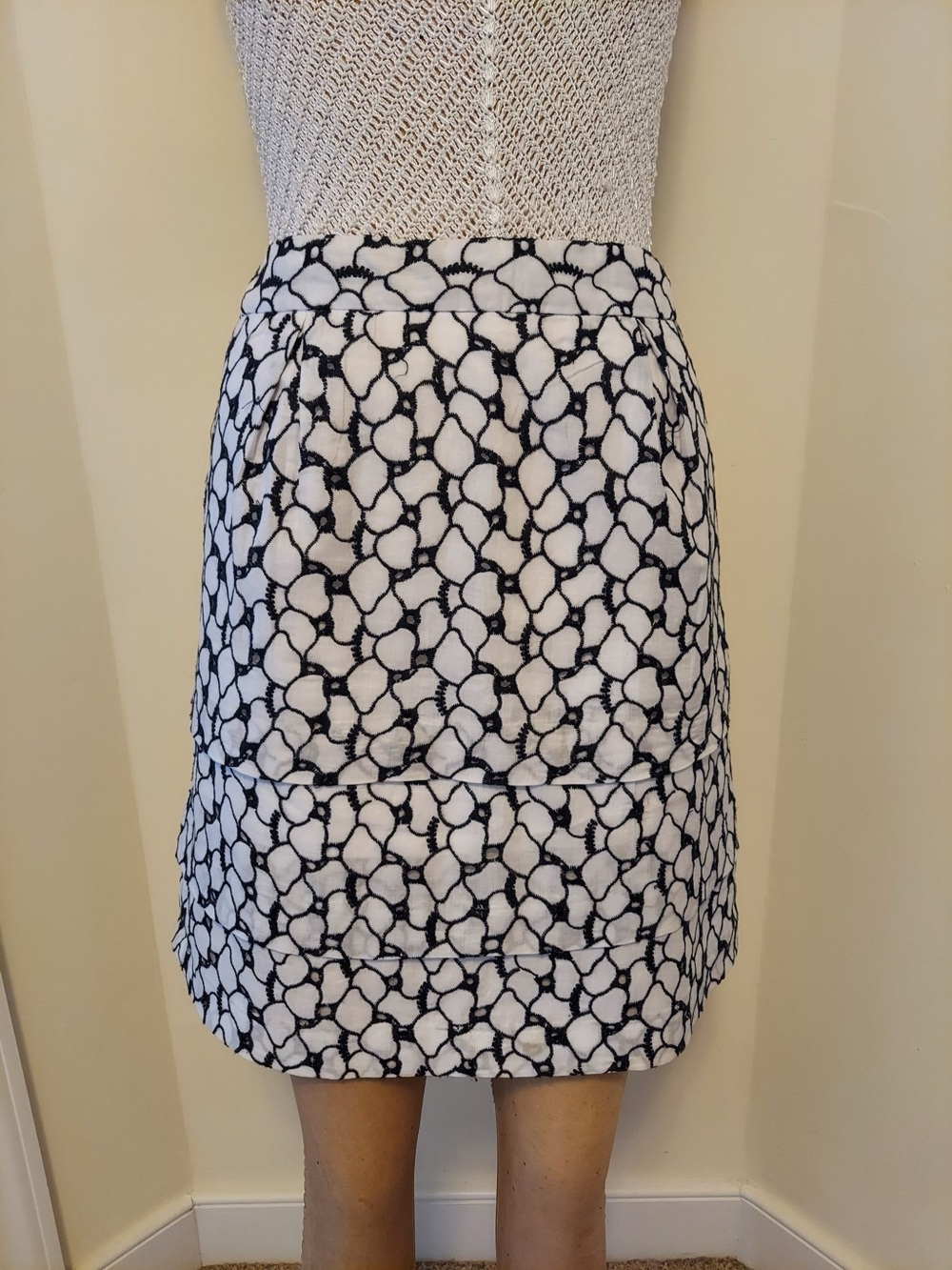 Adrienne Vittadini Black and White Patterned Skirt